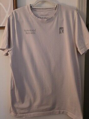 Newstand Records Tee - Pale Pink